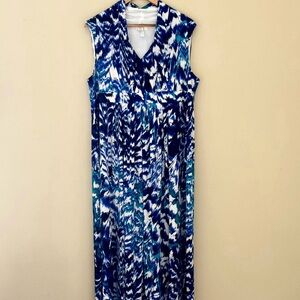 Chico’s Blue White VNeck Sleeveless Long Maxi Dress Size 2 = 12-14